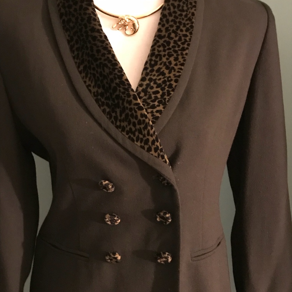 Kasper Dark olive suit size 4 P